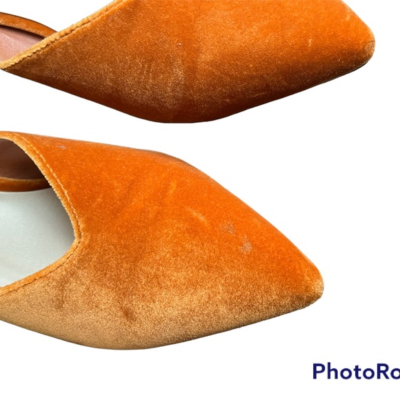 Retro style burnt orange velvet heels, Coconuts by Matisse, Sz 9 - Picture 8 of 9